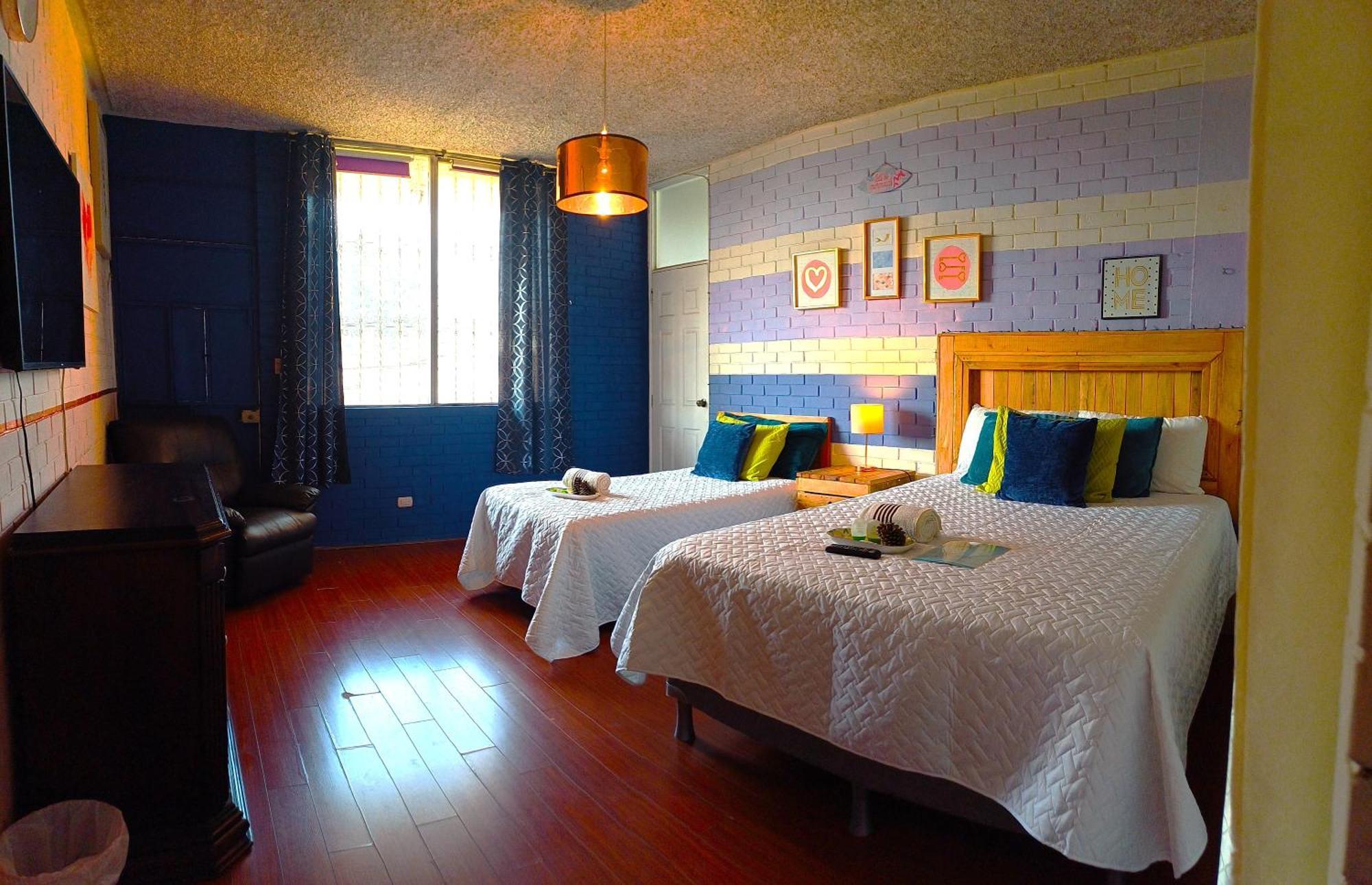 Hostal De Lucca Città del Guatemala Esterno foto