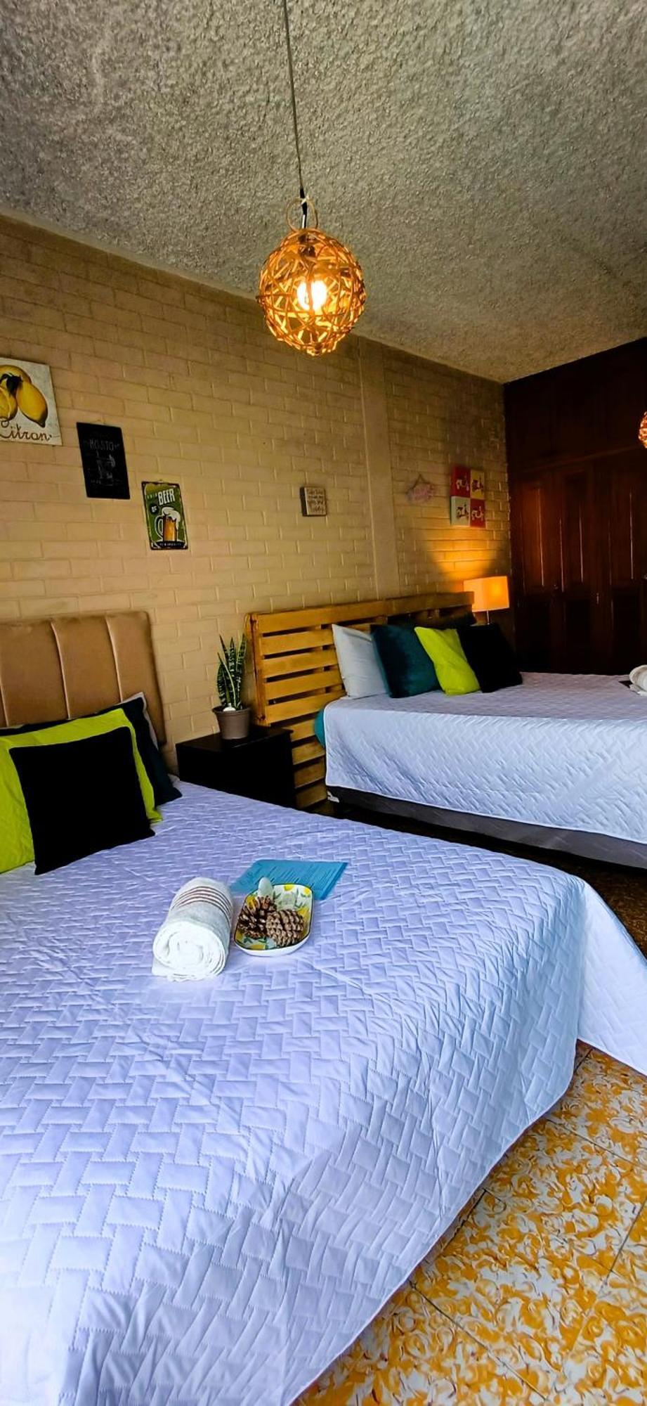 Hostal De Lucca Città del Guatemala Esterno foto