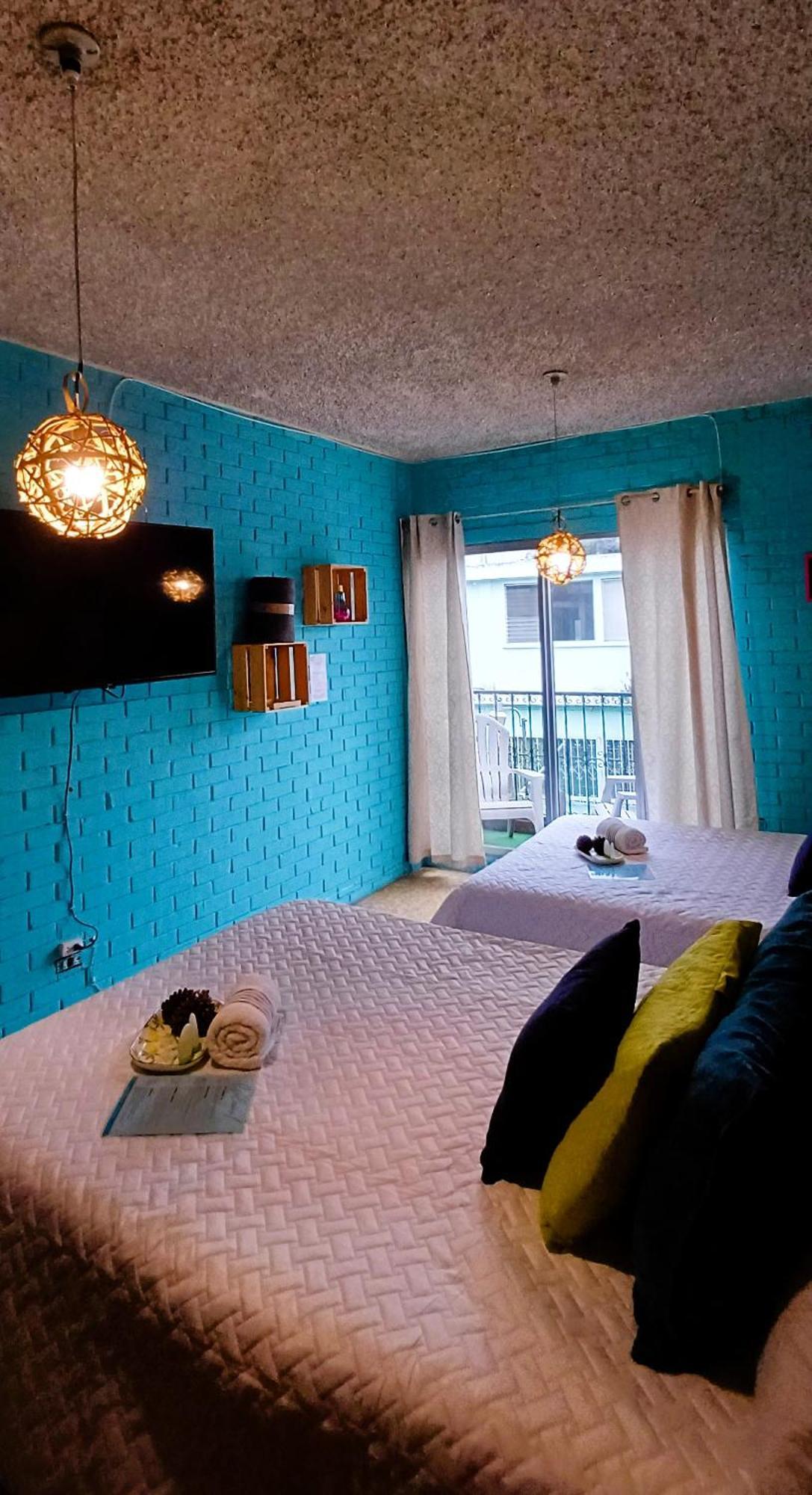 Hostal De Lucca Città del Guatemala Esterno foto