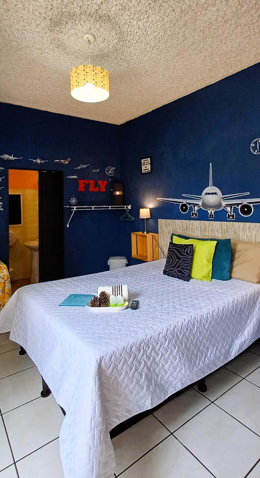 Hostal De Lucca Città del Guatemala Esterno foto